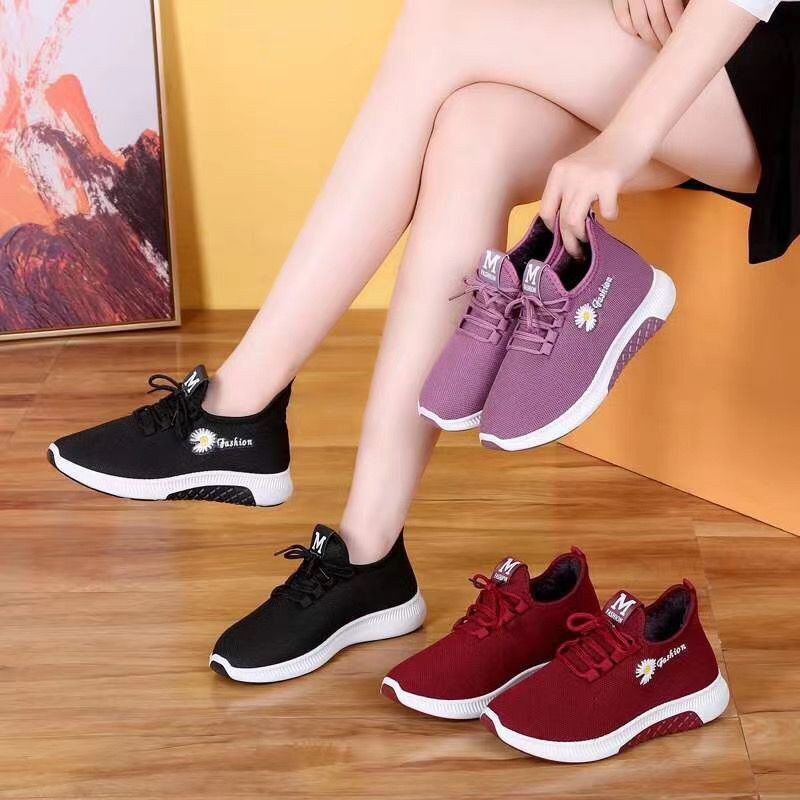 2021 New Women's Shoes Small Daisy Casual Shoes Fashion Running Shoes Sports Shoes Women Old Beijing Cloth Shoes Factory Direct Supply